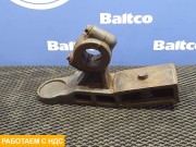 Кронштейн переднего стабилизатора левый