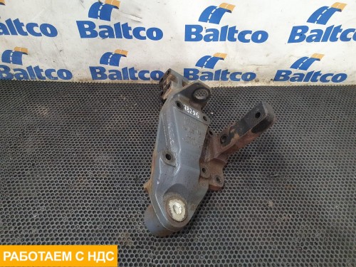 Кронштейн крепления передней рессоры правый